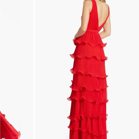 Mac Duggal Sleeveless Ruffle Tiered V-Neck Gown in Red style 49054, SIZE 2 - Picture 3 of 13